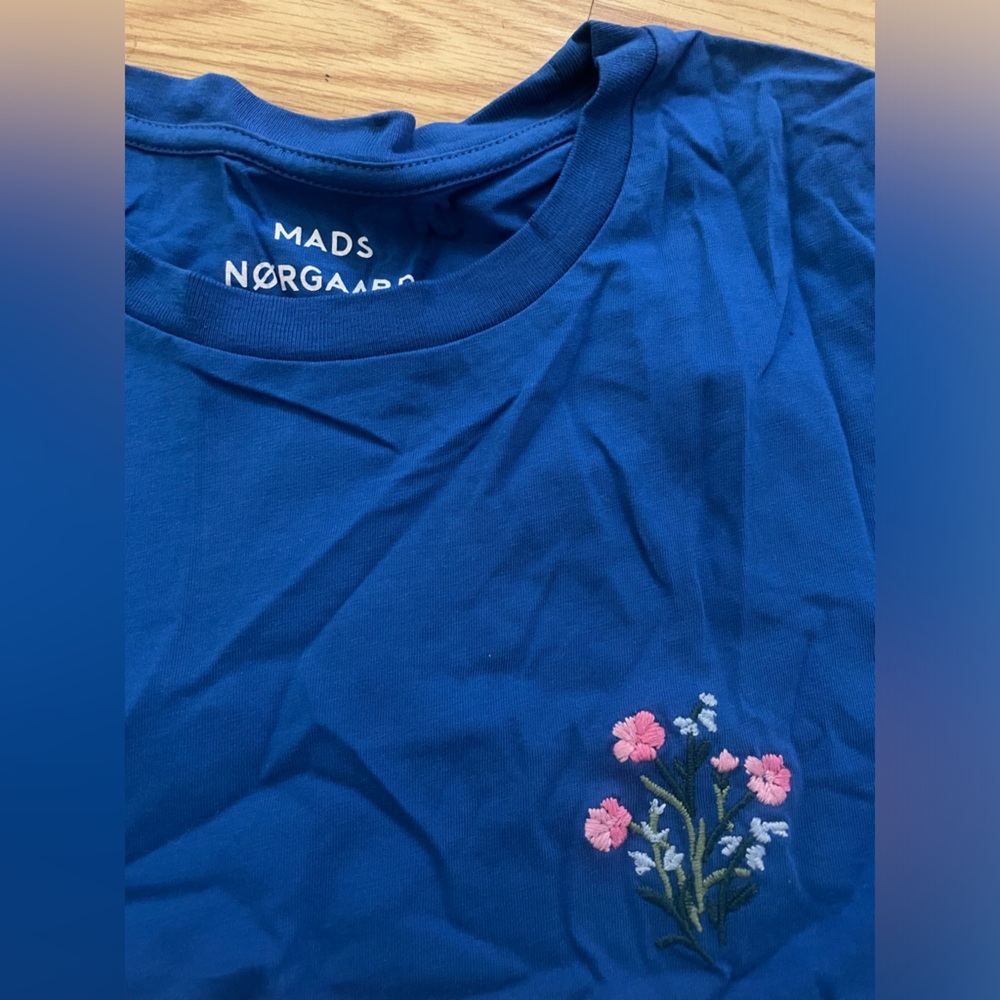 MAAS NORGAARD tee. Sz M news/o tags.